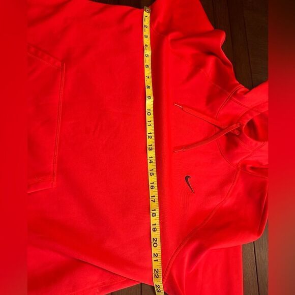 Nike Drifit Men’s Small Red Short Sleeve Baseball Pullover - Picture 6 of 7